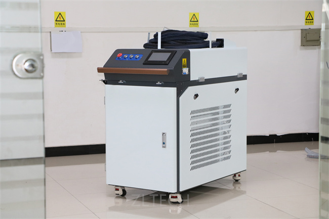 máquina da remoção de oxidação do laser de 1000W 2000W 3000W para a venda com preço disponível